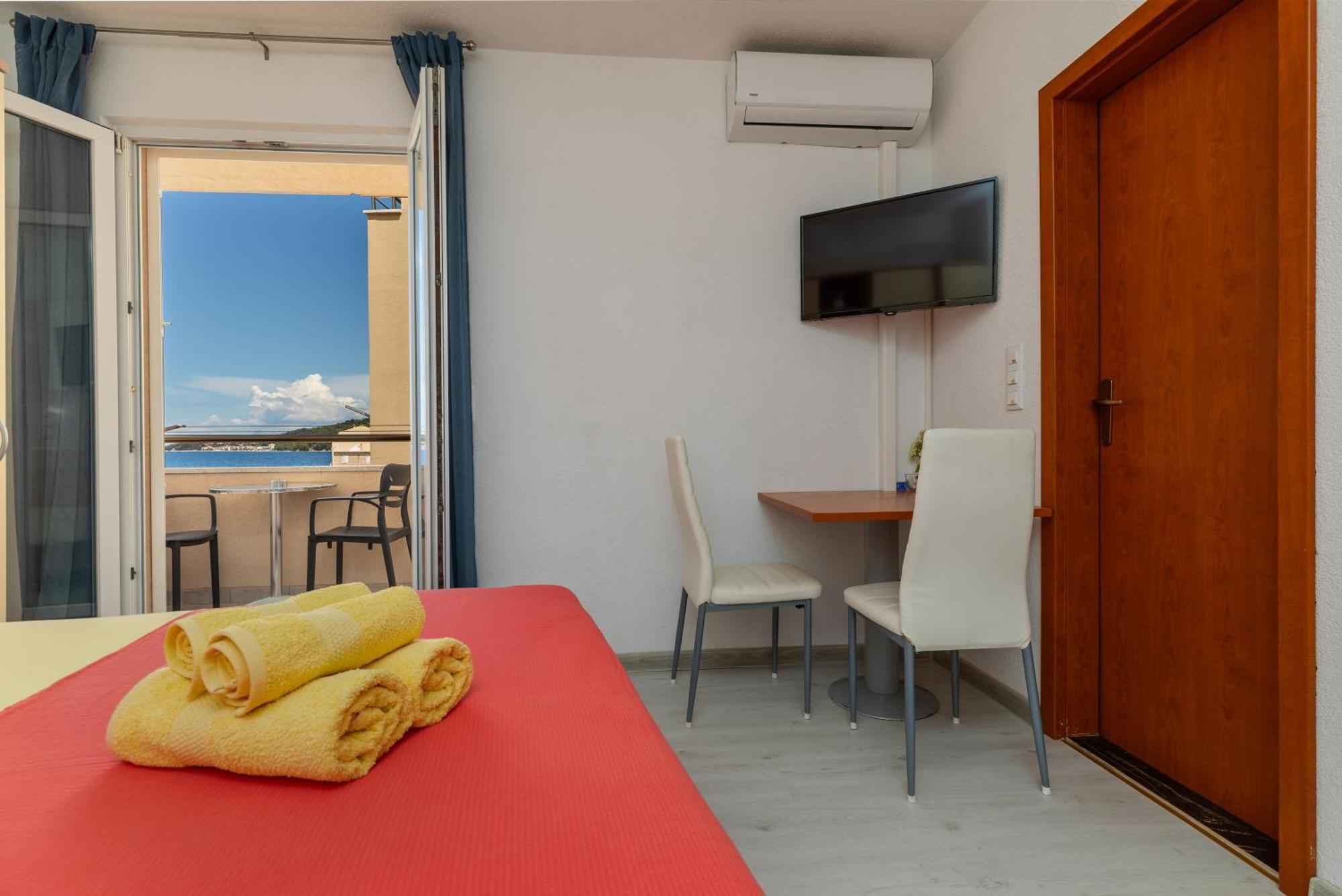 Apartments By The Sea Drasnice, Makarska - 6697 Εξωτερικό φωτογραφία